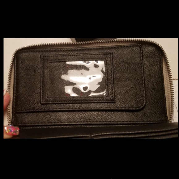 🛑SOLD🛑NWT $58 Betsey Johnson Zip Wallet - Picture 4 of 5